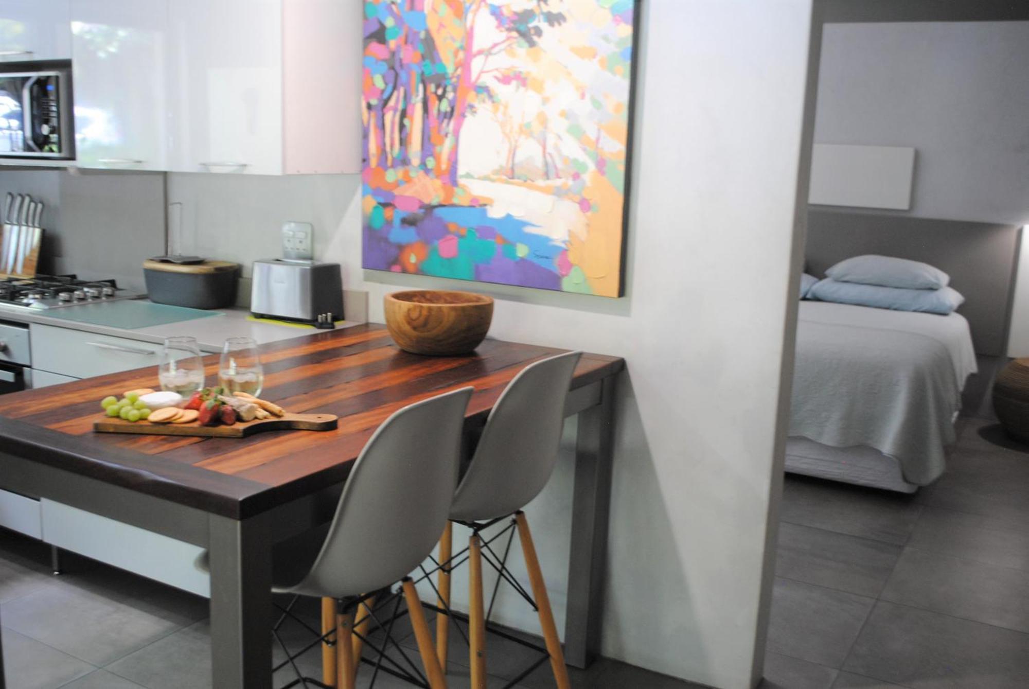 Birds Babble Self Catering Hotel Mbombela ภายนอก รูปภาพ