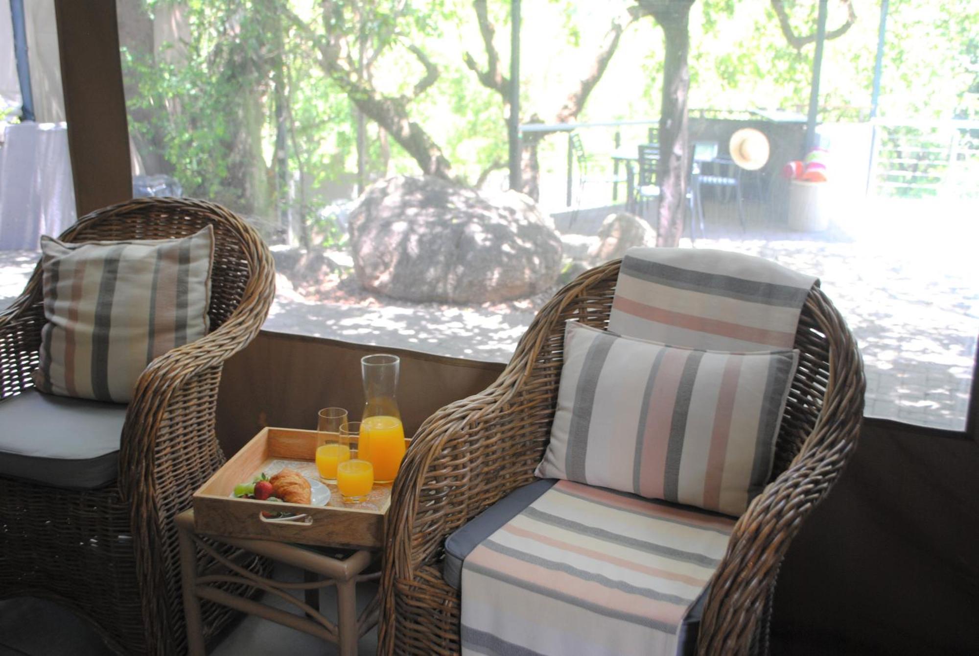 Birds Babble Self Catering Hotel Mbombela ภายนอก รูปภาพ