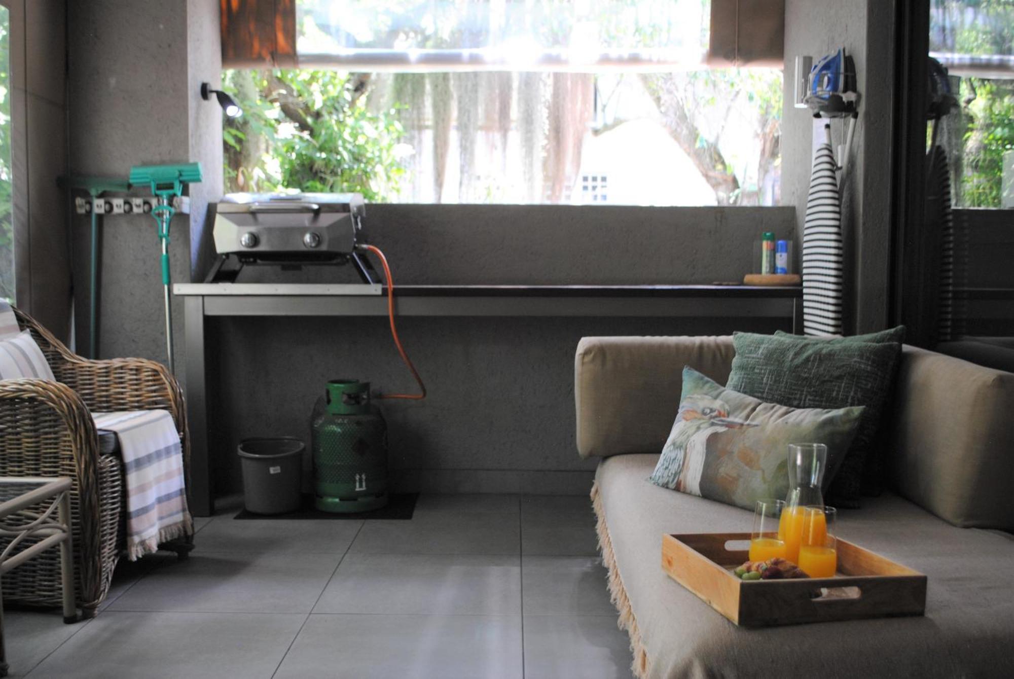 Birds Babble Self Catering Hotel Mbombela ภายนอก รูปภาพ