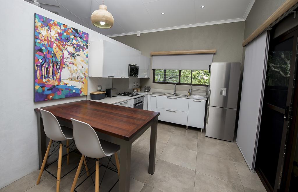 Birds Babble Self Catering Hotel Mbombela ภายนอก รูปภาพ