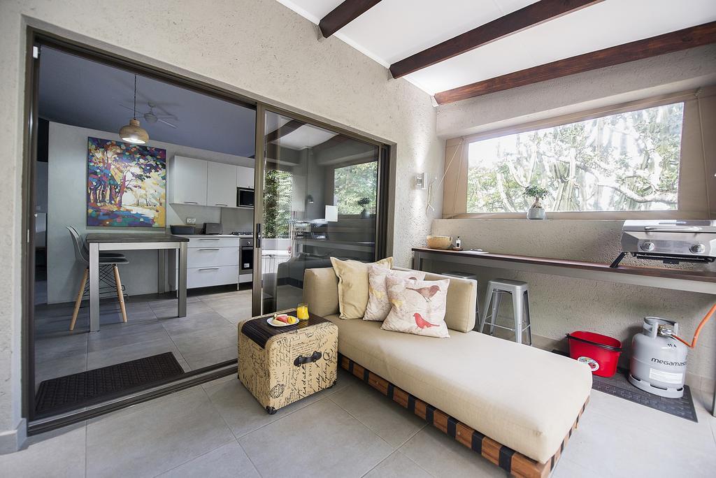 Birds Babble Self Catering Hotel Mbombela ภายนอก รูปภาพ